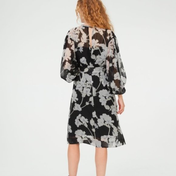 Club Monaco Linettah Dress Black with White Floral Print Size 0 - Picture 3 of 12